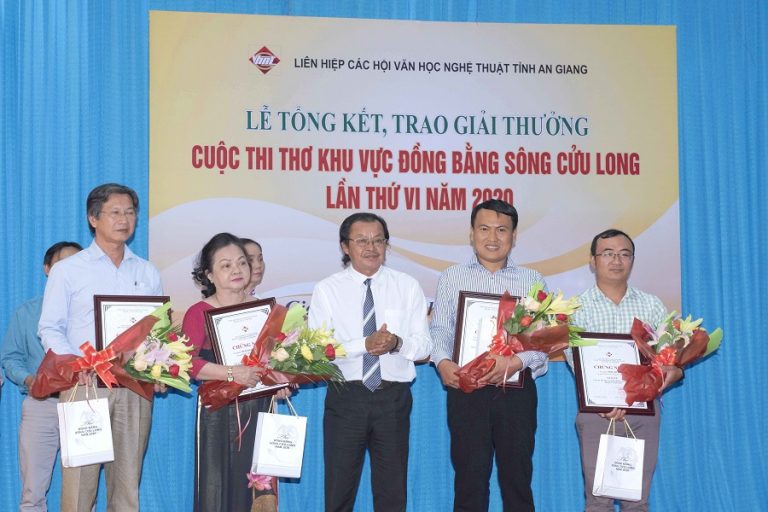 Ấn tượng thơ đồng bằng